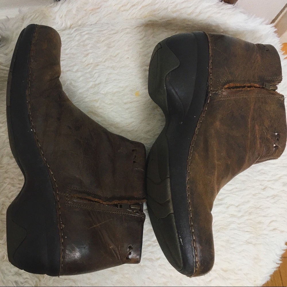 Patagonia, clog ankle boots.